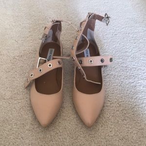 Steve Madden flats with straps - Size 9